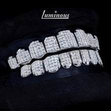 Load image into Gallery viewer, Princess Cut Reg Invisible Setting Grillz
