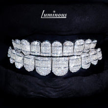 Load image into Gallery viewer, Hybrid Setting Grillz Princess Cut / Round Cut
