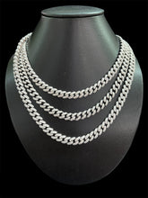 Load image into Gallery viewer, 8mm Pave Setting Miami Cuban Chain
